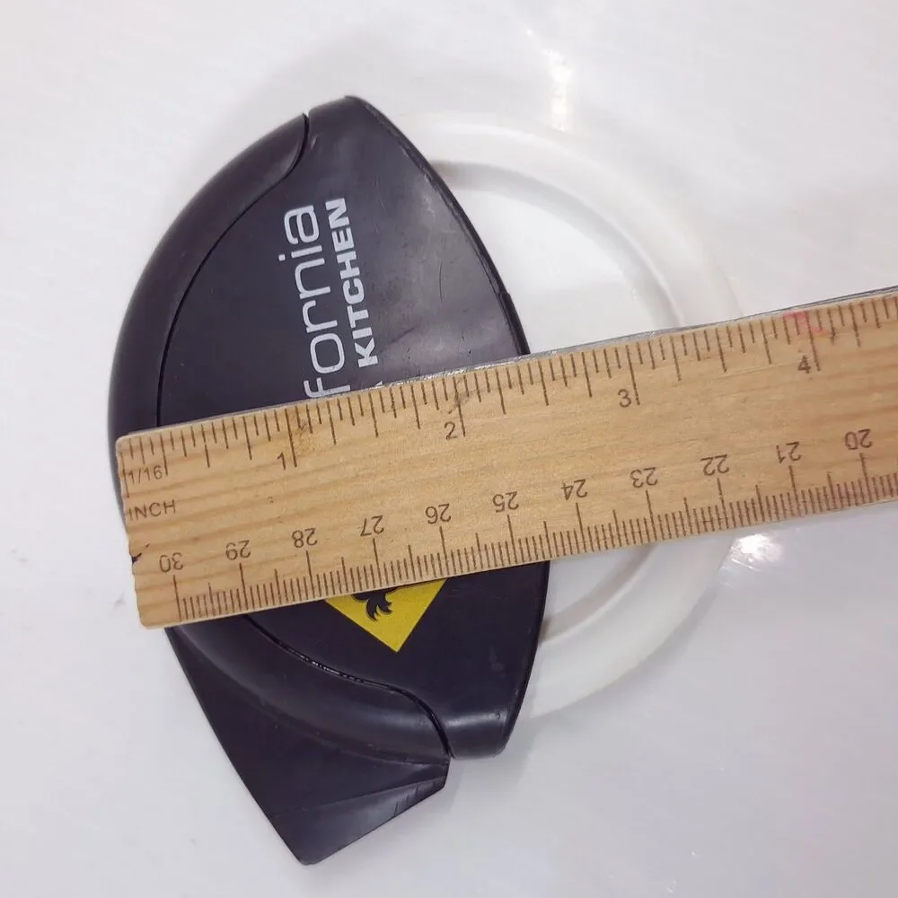 California Pizza kitchen wheel cutter slicer plastic promo promotional black
